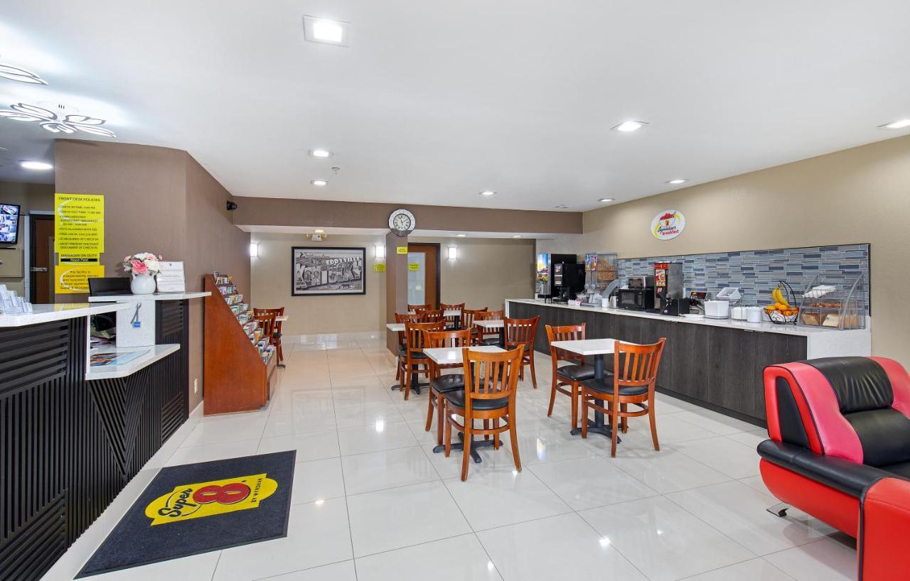 Super 8 By Wyndham Eddyville/Kuttawa Екстер'єр фото
